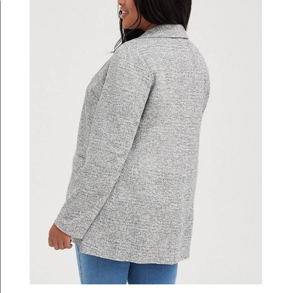 Torrid Long Gray Stretch Knit Boyfriend Blazer Plus Size Career Office In Size 2 - Picture 4 of 10